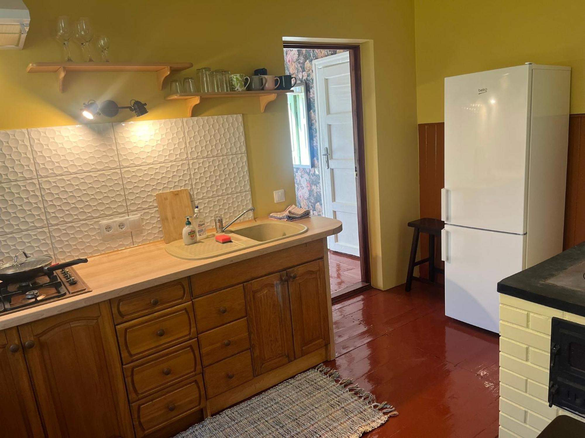 Apartment Family House 