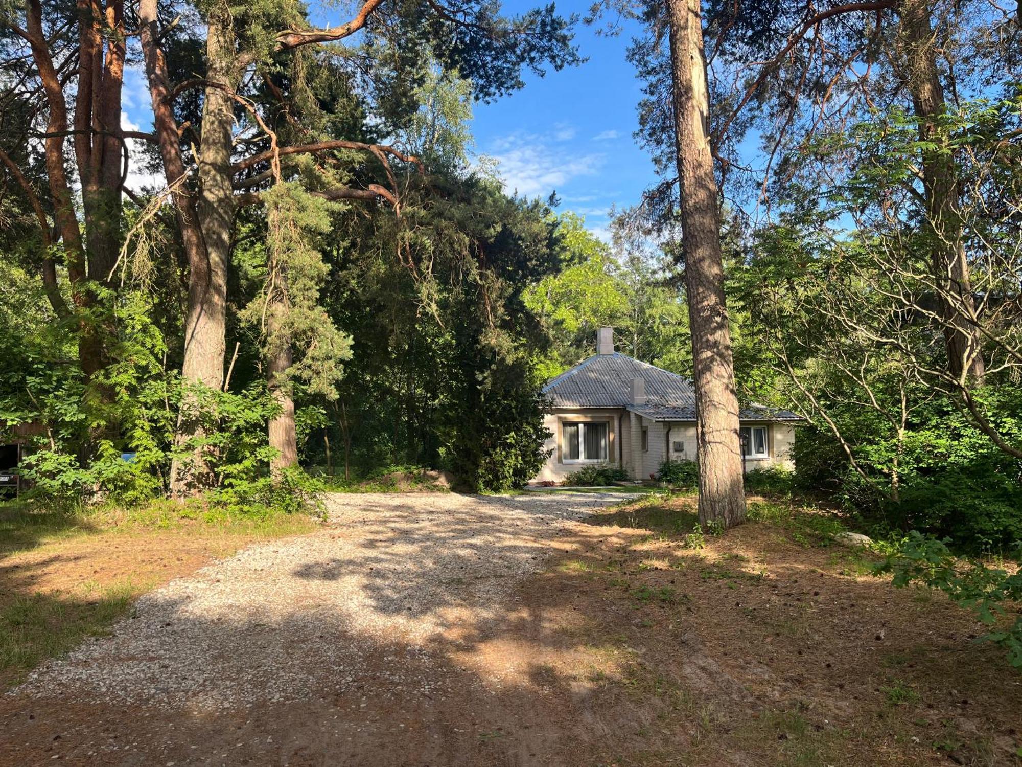 Family House 
